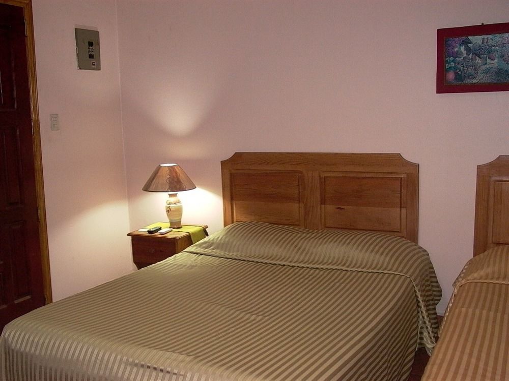 Hostal Casa Los Espinoza มานากัว ภายนอก รูปภาพ