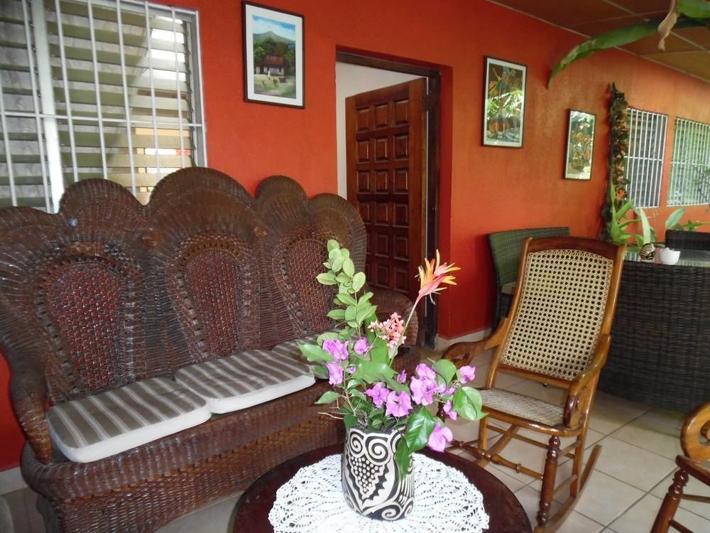 Hostal Casa Los Espinoza มานากัว ภายนอก รูปภาพ