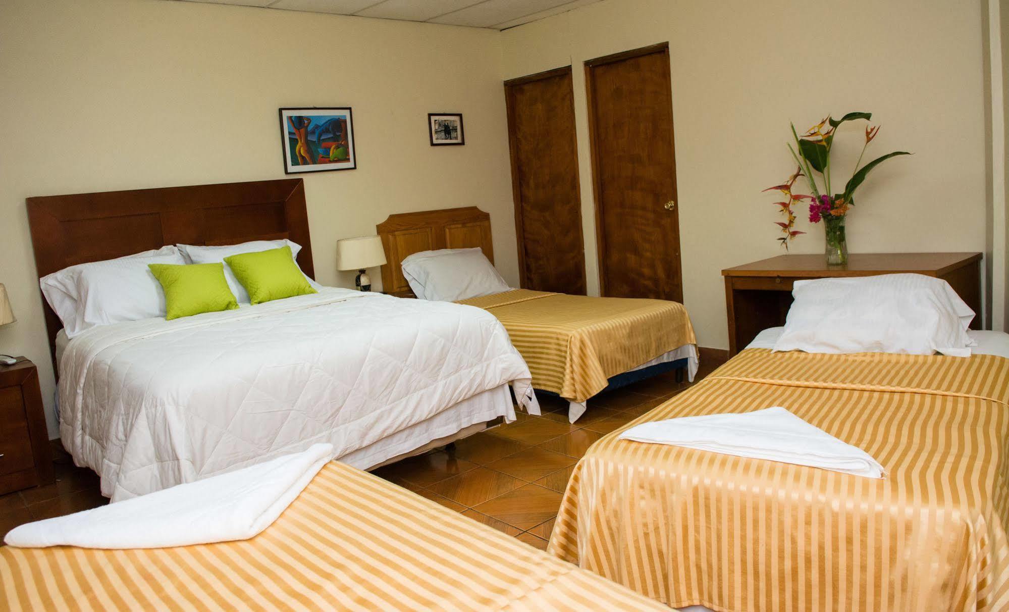 Hostal Casa Los Espinoza มานากัว ภายนอก รูปภาพ