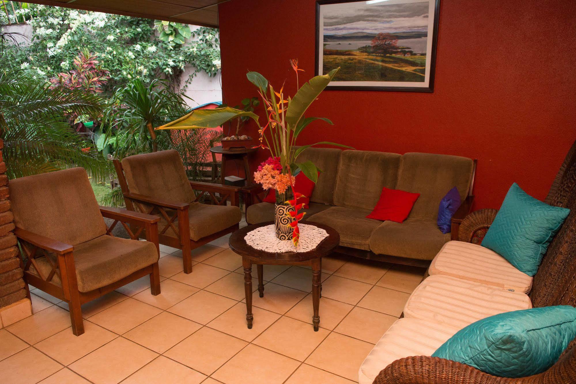 Hostal Casa Los Espinoza มานากัว ภายนอก รูปภาพ