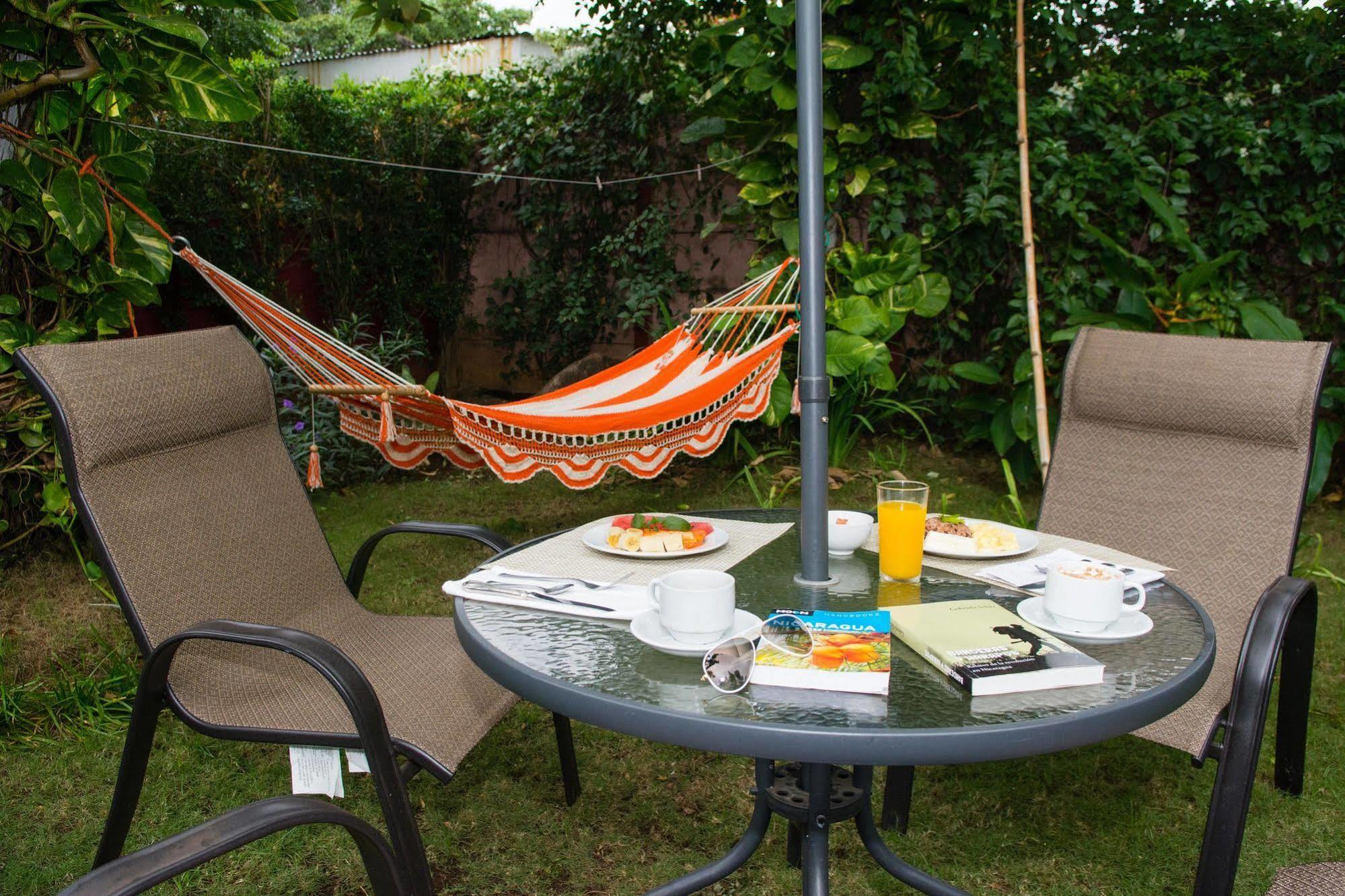 Hostal Casa Los Espinoza มานากัว ภายนอก รูปภาพ