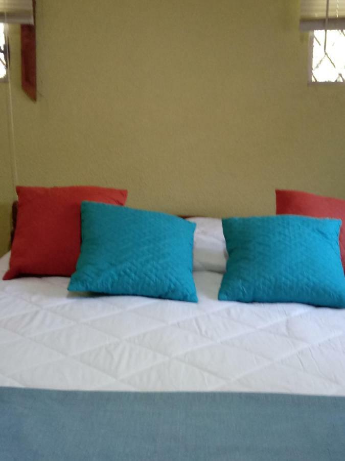 Hostal Casa Los Espinoza มานากัว ภายนอก รูปภาพ